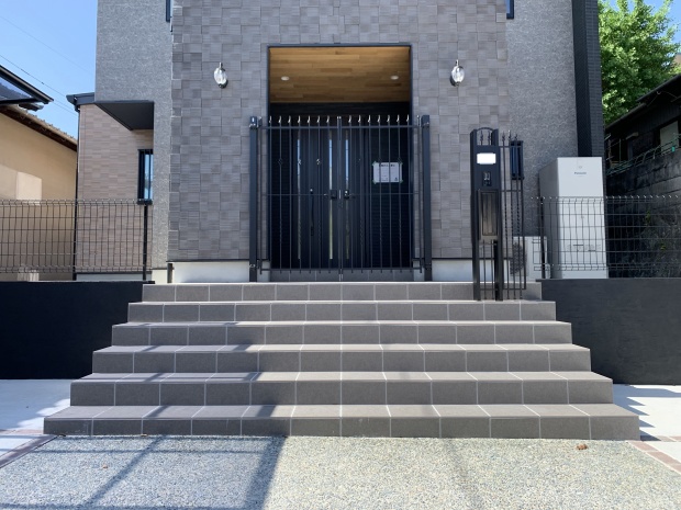 �V�z�O�\�{�H��@��܂��@�S�̑��@�����s���